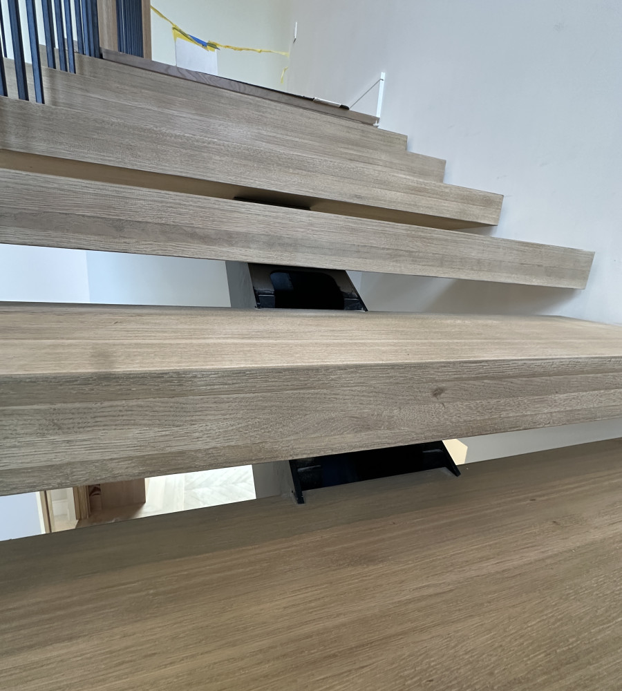 Floating & Cantilever Stairs