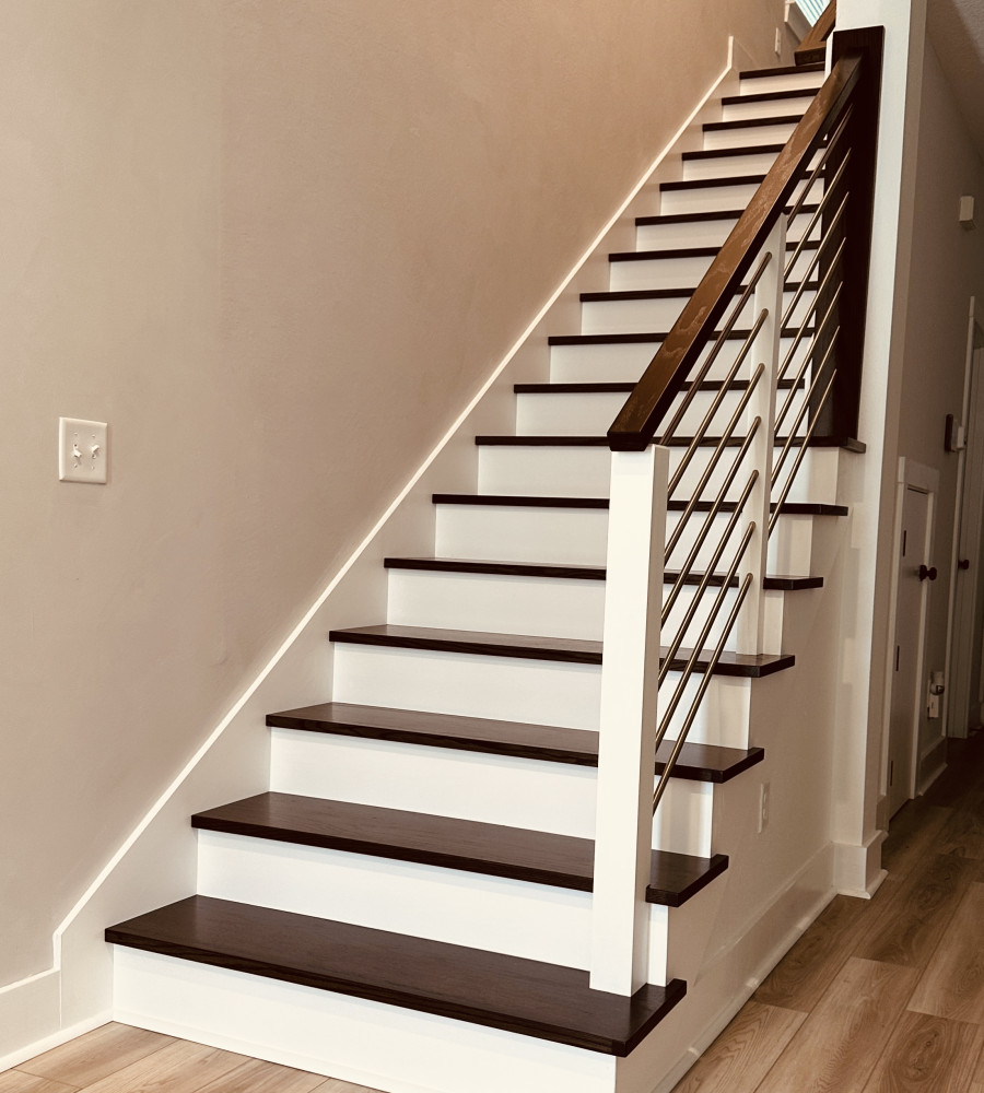 Horizontal Bars & Wire System